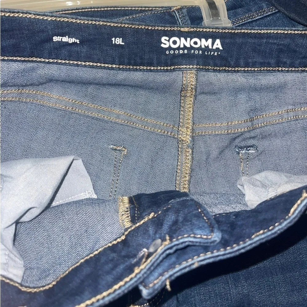 Sonoma straight leg, long, jeans. Like new. Size 18L - Picture 4 of 5